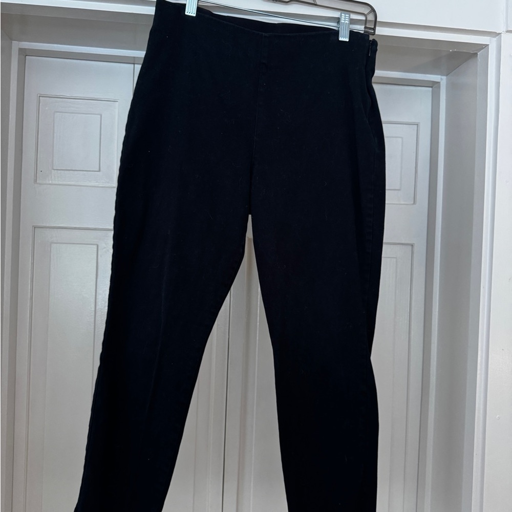 Old Navy Black Cropped Women's Pants